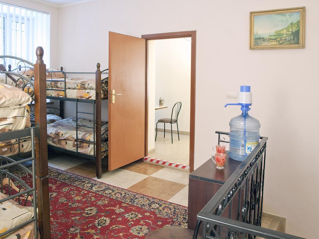 Niko Hostel Lviv Room photo